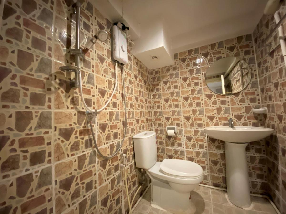 Som Guesthouse Patong Zewnętrze zdjęcie