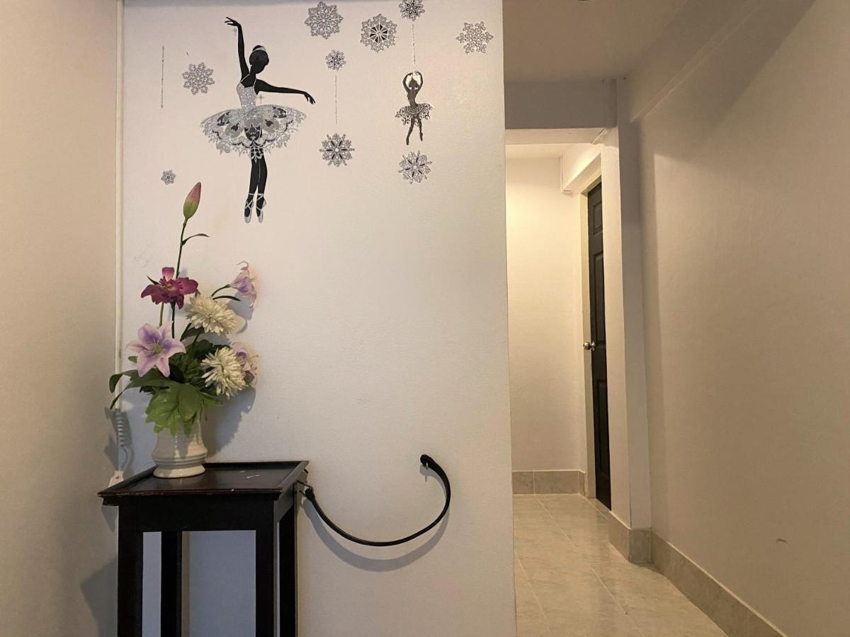 Som Guesthouse Patong Zewnętrze zdjęcie